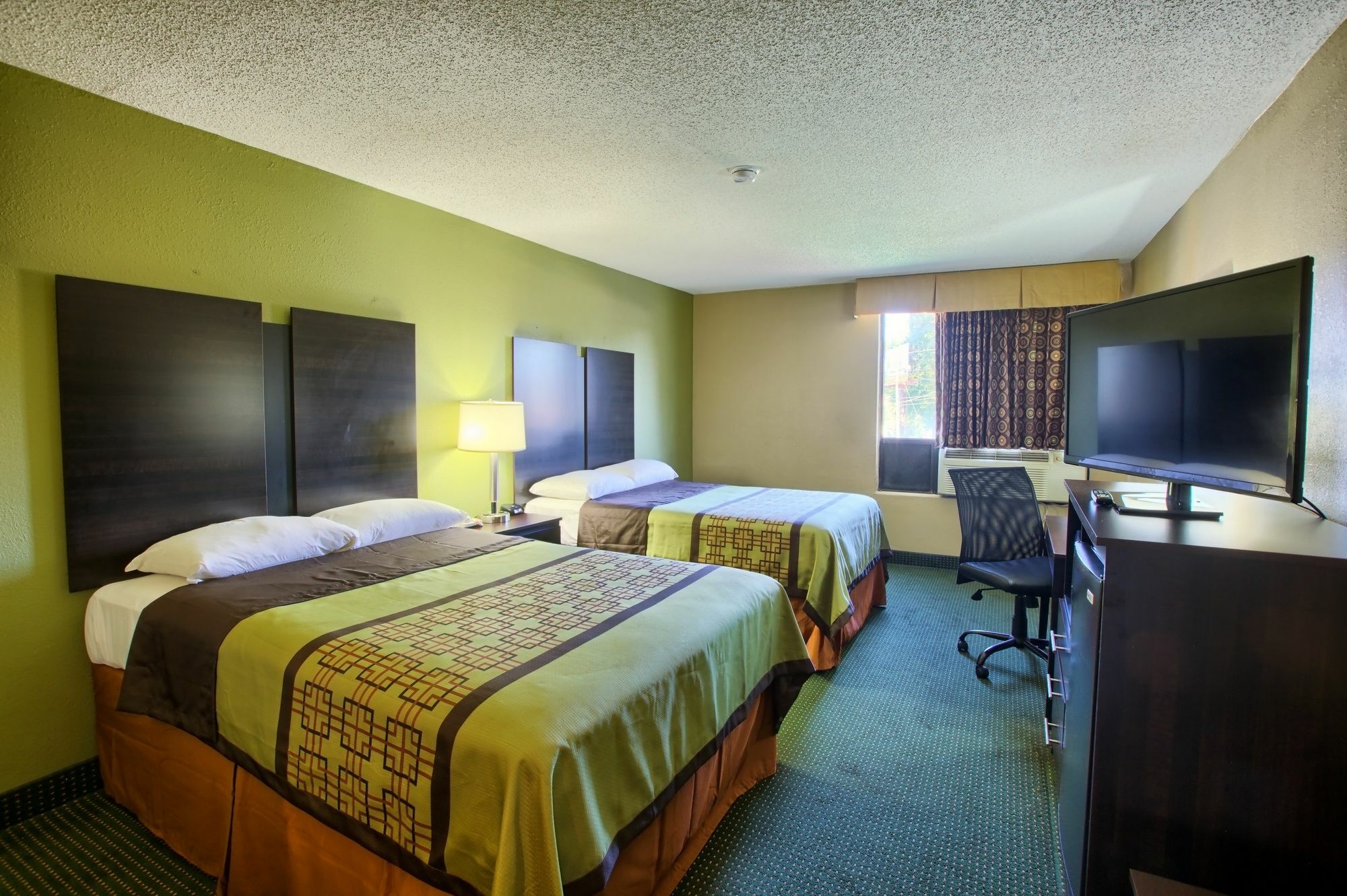 Super 8 By Wyndham Raleigh North East Hotel Bagian luar foto